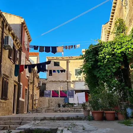 Сasa de vacaciones Beautiful View House, Old Town *