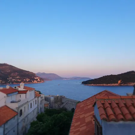 Vakantiehuis Beautiful View House, Old Town