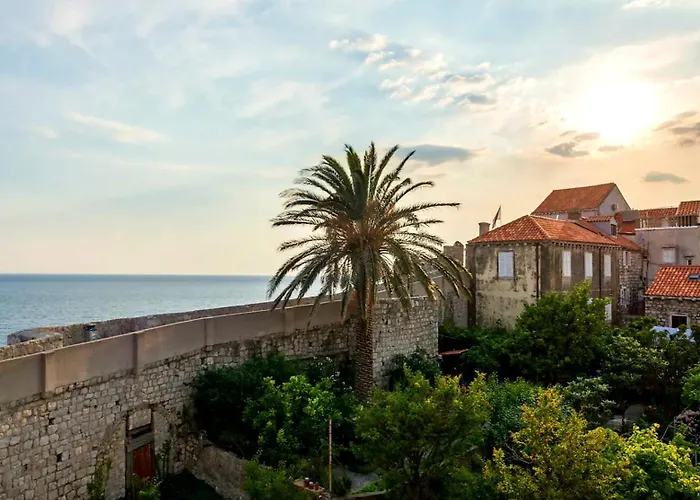 Beautiful View House, Old Town *